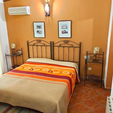 Hotel Rural Real De Laroles Nevada Bike And Treeking מראה חיצוני תמונה
