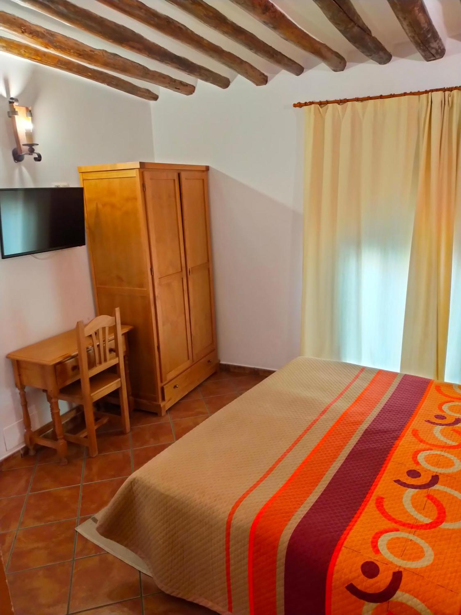 Hotel Rural Real De Laroles Nevada Bike And Treeking מראה חיצוני תמונה